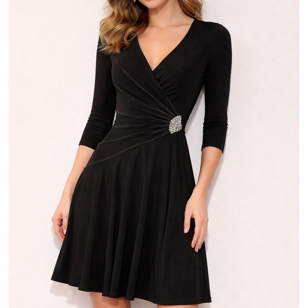 Tadashi Shoji V-Neck 3/4 Sleeve Beaded Waist Cocktail Dress Women's Small Black